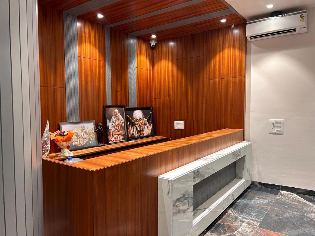 Hotel Neem Heritage 쉬르디 외부 사진